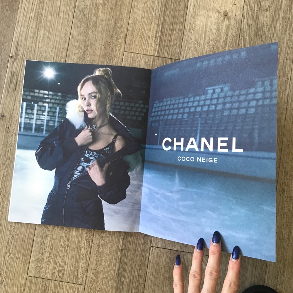 Issue 26 Chanel Magazine! Coffee table conference room book table